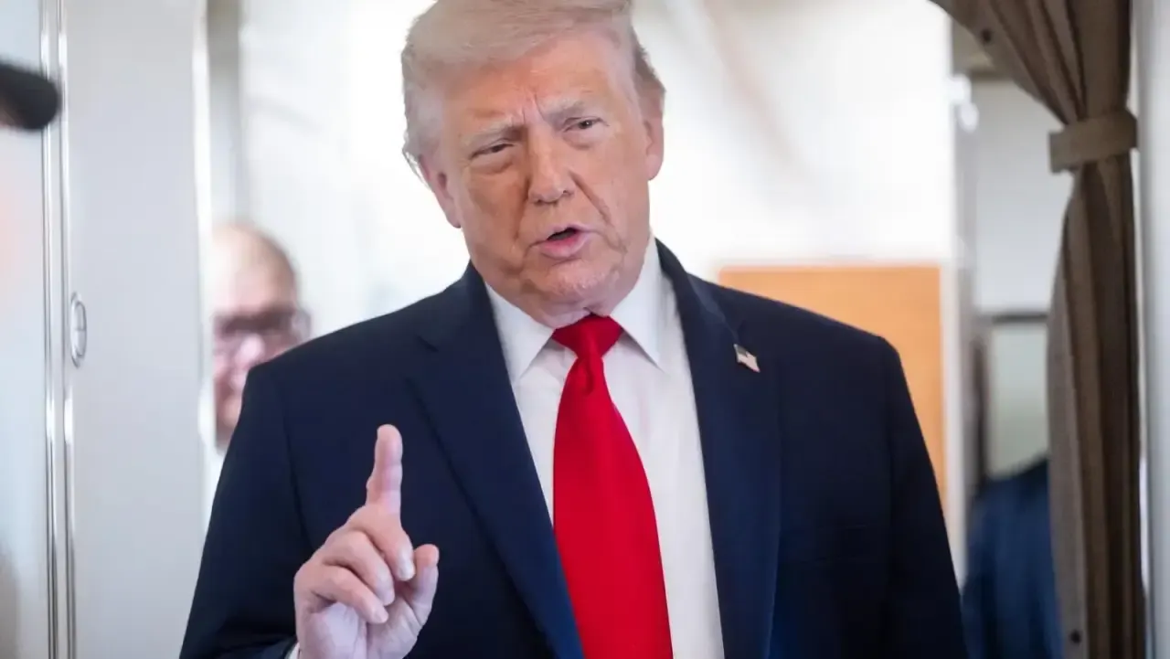 Trump señala que el acuerdo deja "claro" que Irán "no desarrollará ni comprará" armas nucleares
