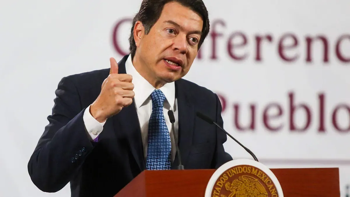 Mario Delgado alerta por uso compulsivo de celulares por infantes