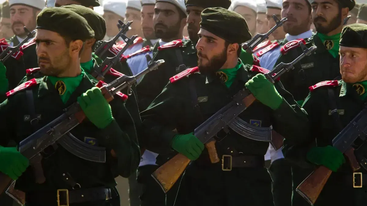 La Guardia Revolucionaria de Irán amenaza con atacar diez objetivos de EU por cada bombardeo estadunidense