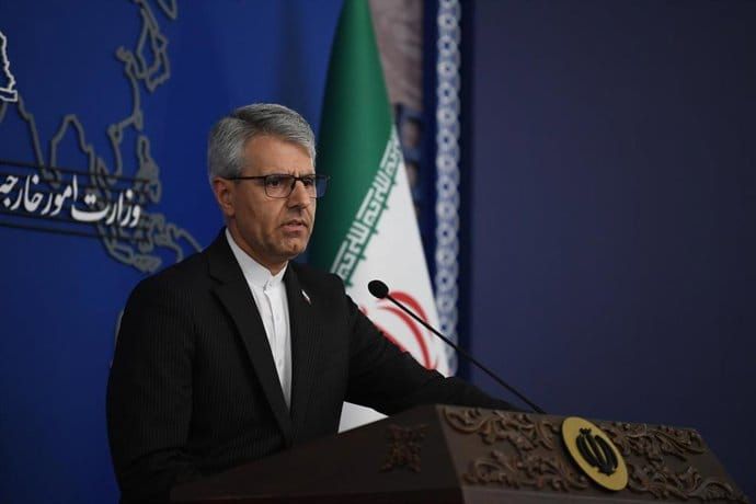 Irán niega que haya pedido negociaciones directas con EU para el cese de las hostilidades