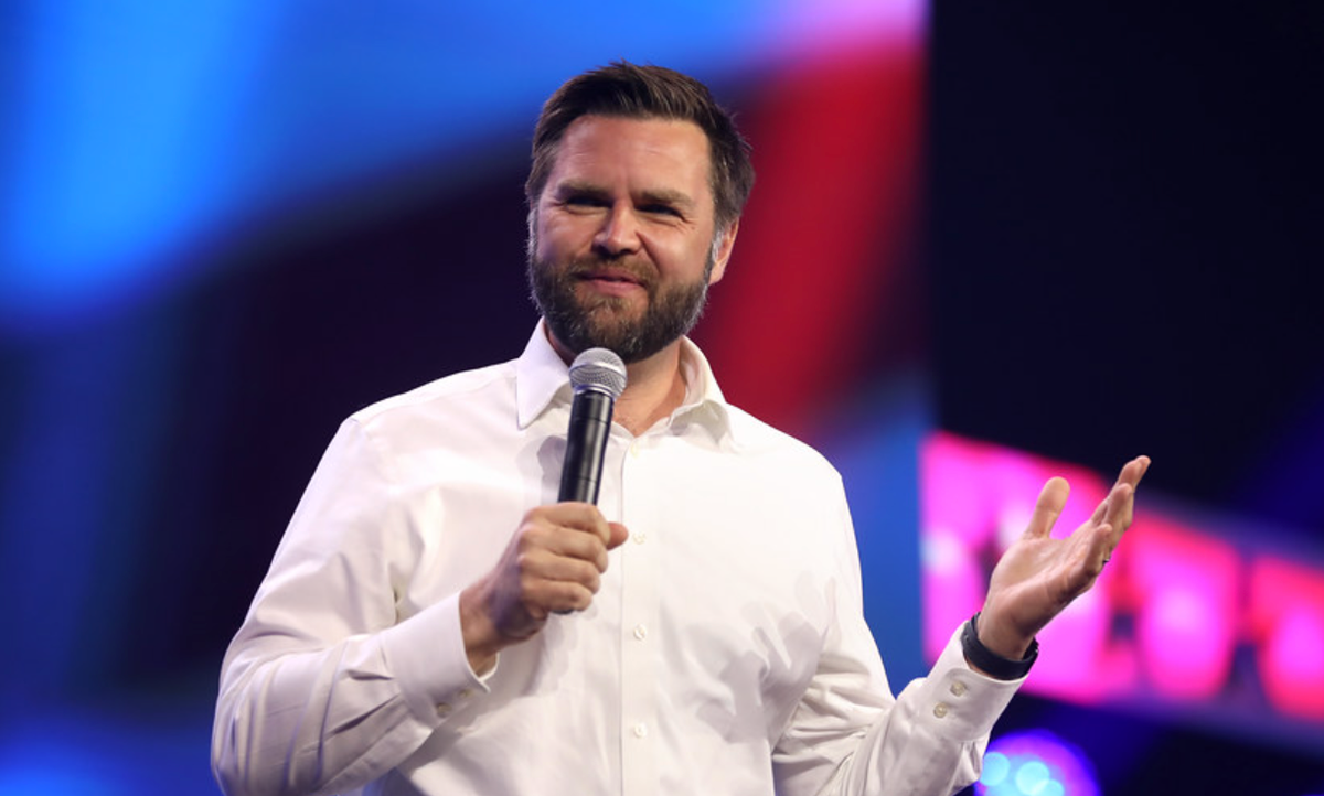 CNN’s Dana Bash Criticizes JD Vance After a Tense Interview