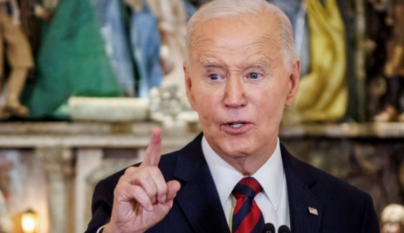 Embarrassing Biden Pic with Wonder Woman Goes Viral for All the Wrong Reasons