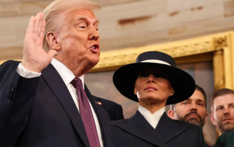 Trump Signs Series of Executive Orders Before Live Audience: The First Targets Biden's Legacy