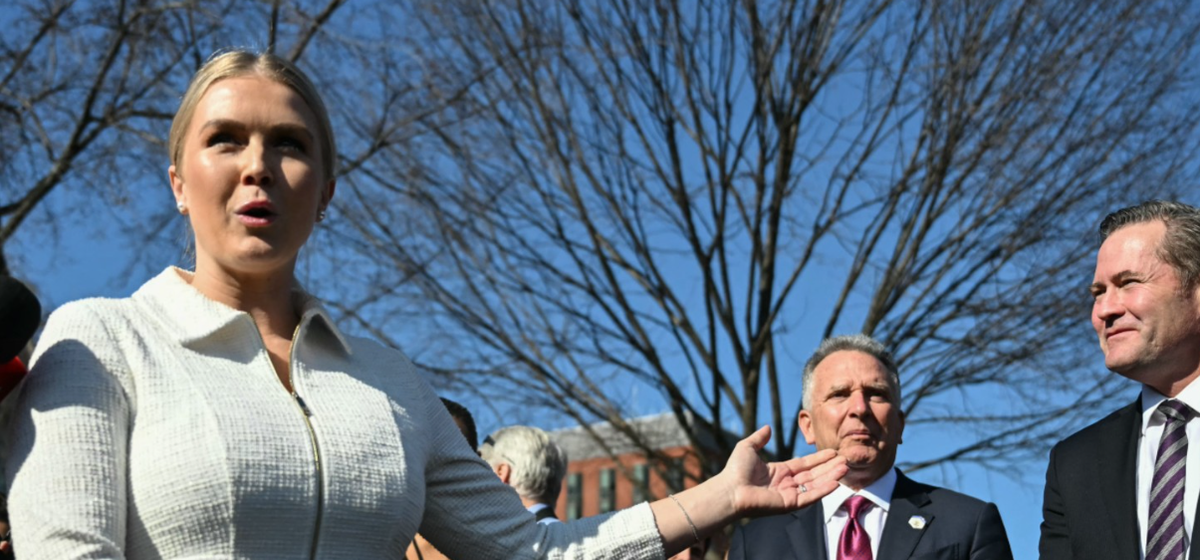 ‘DON’T SCREAM AT THEM’: Karoline Leavitt Rips Reporters