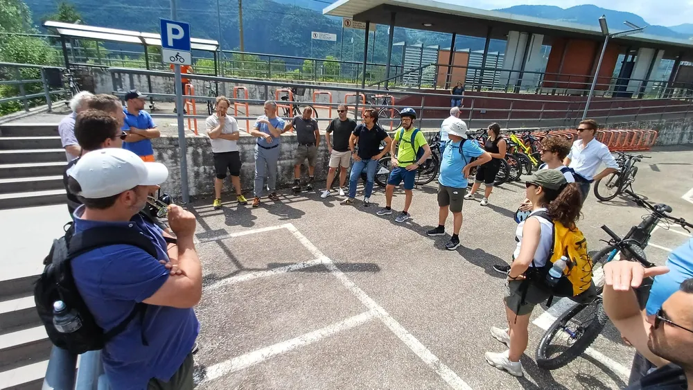 Bahnstrecke Bozen–Meran: Planer nehmen Trasse per Rad unter die Lupe