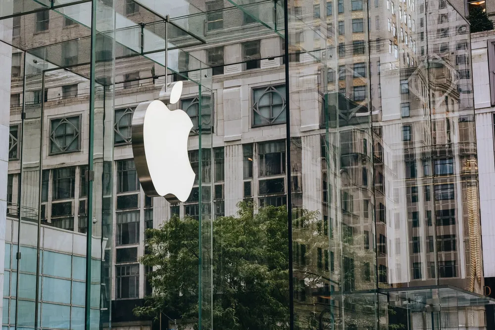Börsen-Beben an der Wall Street: Apple stößt Nvidia vom Thron der Welt