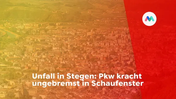 Unfall in Stegen: Pkw kracht ungebremst in Schaufenster