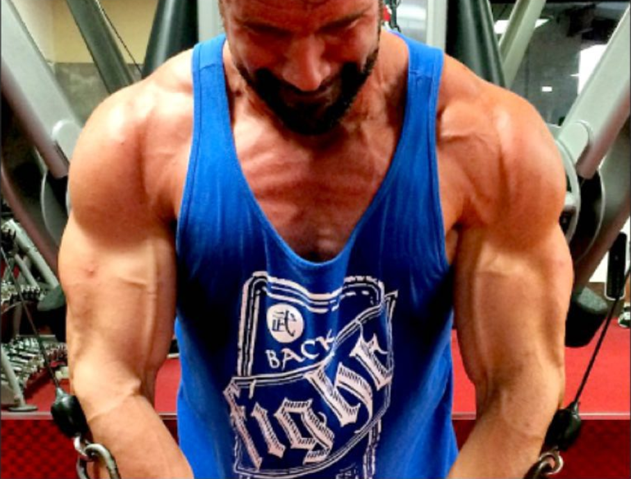 5 Counterintuitive Tips for Building Muscle Past Your Mid 30s