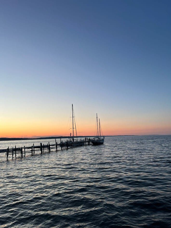 Chinese trade finance provider Oabay goes public (TWIF 6/16)