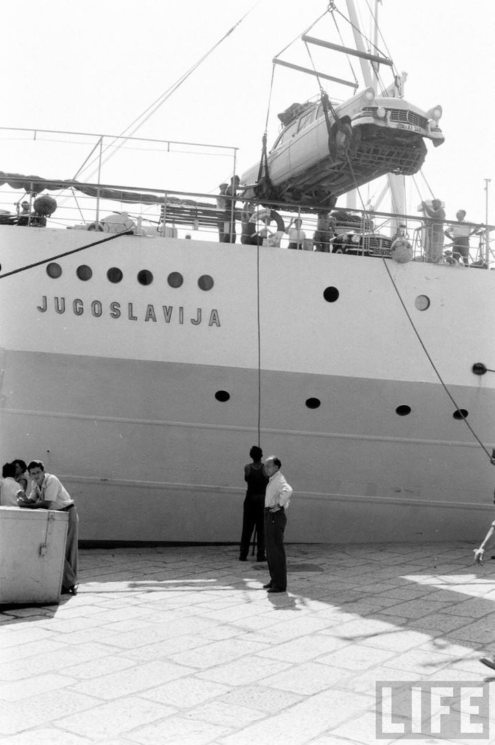 BlackRock moves into private markets with $3.2B Preqin acquisition (TWIF 7/7)