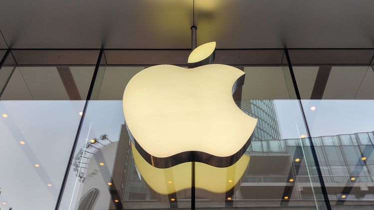 Apple (AAPL) Stock Rumors, Price Prediction, Analysis