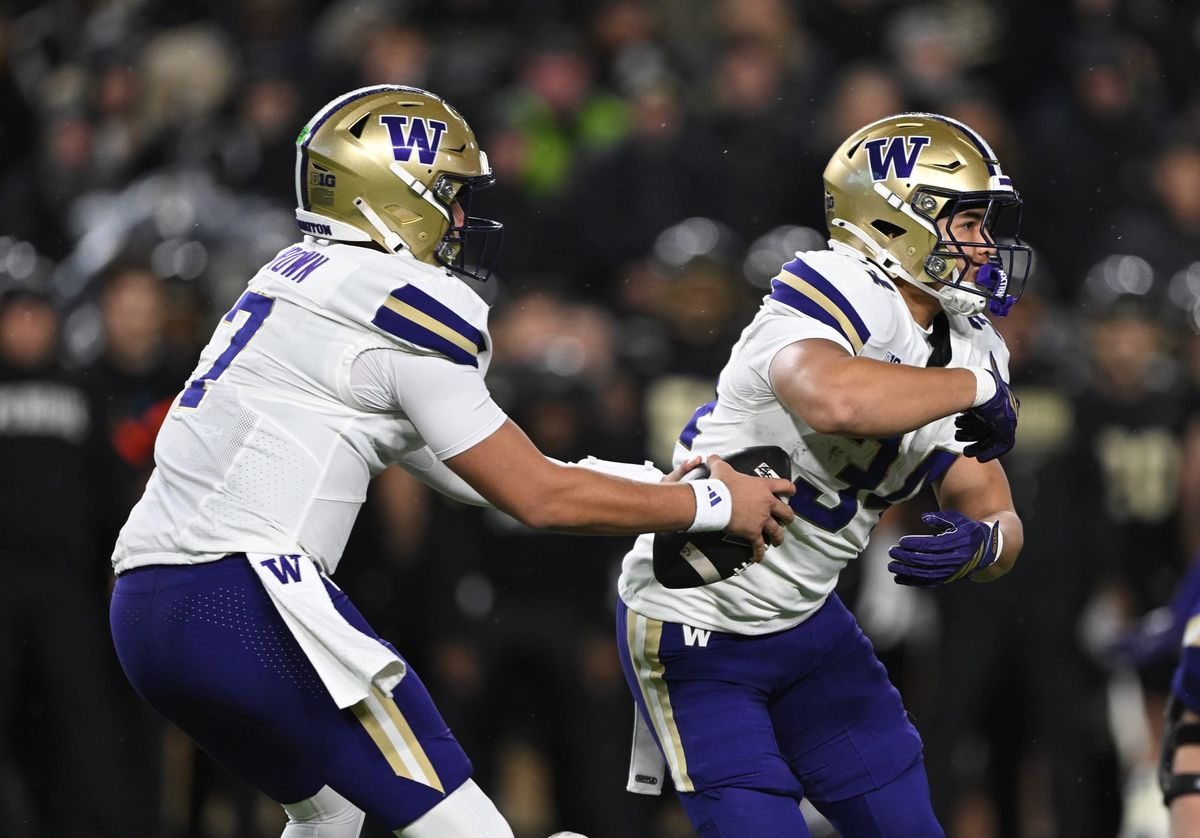 Huskies Ride Elijah Brown Experience to First Big Ten Win