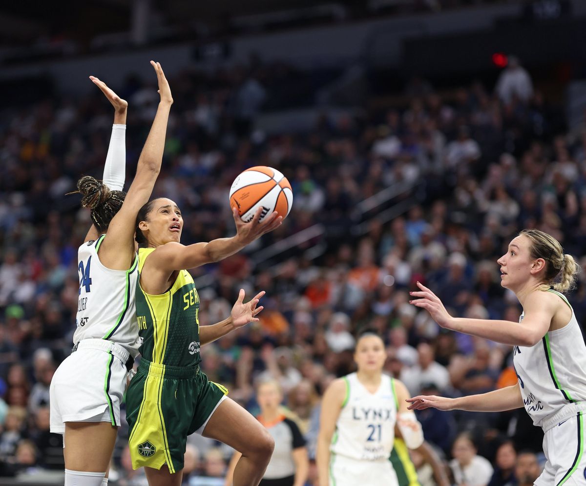 Instant Takeaways: Storm’s Dominant Third Quarter Sinks Liberty in Statement Win