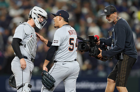Five Key Moments from Mariners’ Demoralizing Game 1 Defeat to Detroit
