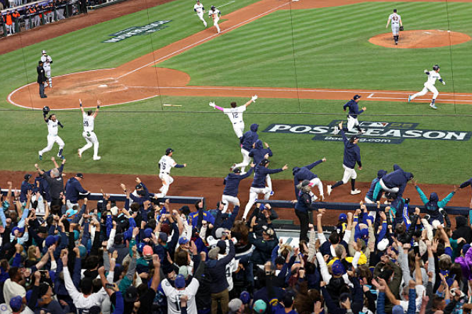 Final Thoughts: Mariners Found Long Path to Victory During Instant Classic Game 5