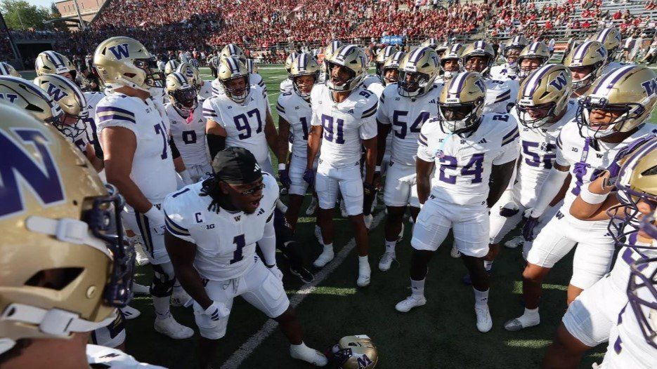 No Time for Huskies to Celebrate Apple Cup with No. 1 Ohio State Looming