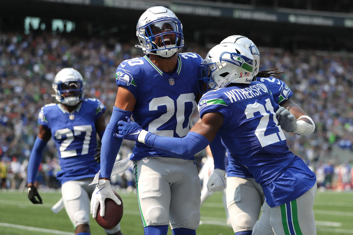 By the Numbers: Seahawks Rekindle Old AFC West Rivalry With Broncos