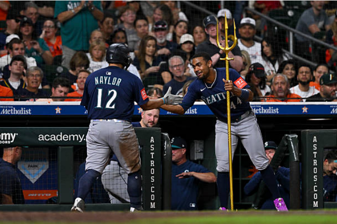 Five Key Moments that Led to Mariners’ 4-0 Friday Win against Astros