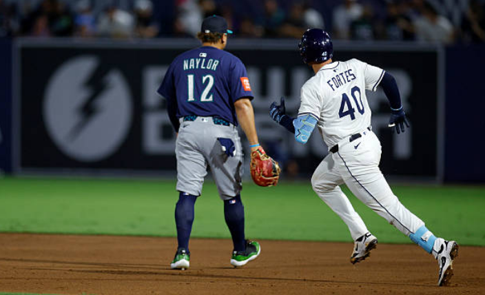 Adrift Mariners Suffer Steinbrenner Field Meltdown, Lose Rays Opener 10-2