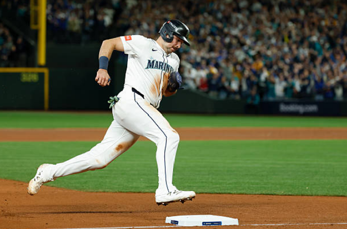 Julio Rodríguez, Mariners Defy Murphy’s Law, Take Game 2 to Tie ALDS