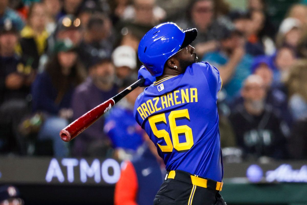 Randy Arozarena’s Mammoth Fifth Inning Homer Reverses Hitting Woes, M’s Beat Stros 9-6