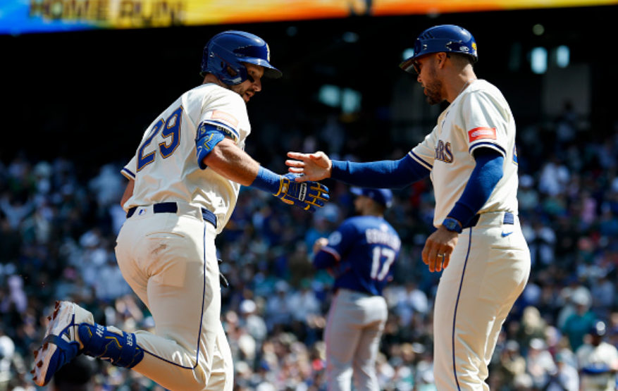 3 Up, 3 Down: The Best and Worst Performances From Mariners’ Sweep of Rangers