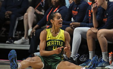 Instant Takeaways: Fourth-Quarter Defense Fuels Storm to First-Ever Win Over Valkyries