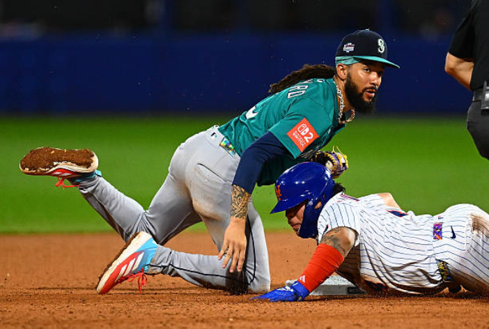 Painful Pentagon of Problems Paralyzes Mariners in 7-3 Loss at Little League Classic