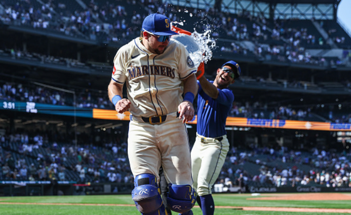 HistoriCAL: Mariners Star Cal Raleigh Clinches Single Season HR Record By Catcher