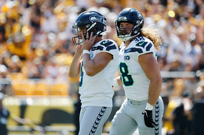 Halftime Observations: Sloppy Seahawks Trailing Steelers 14-7 in Road Opener