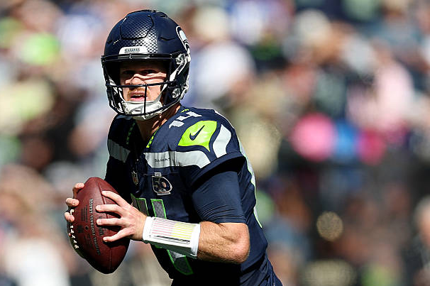 Sam Darnold, Seahawks Have ‘Hands Full’ Facing Stingy Texans’ Defense