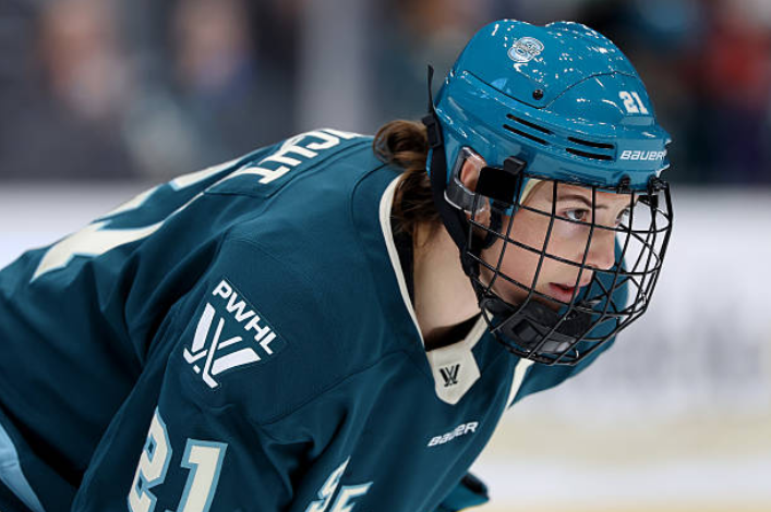 Hilary Knight Nails Game Winner, Torrent Earn First Ever Victory vs. Sirens