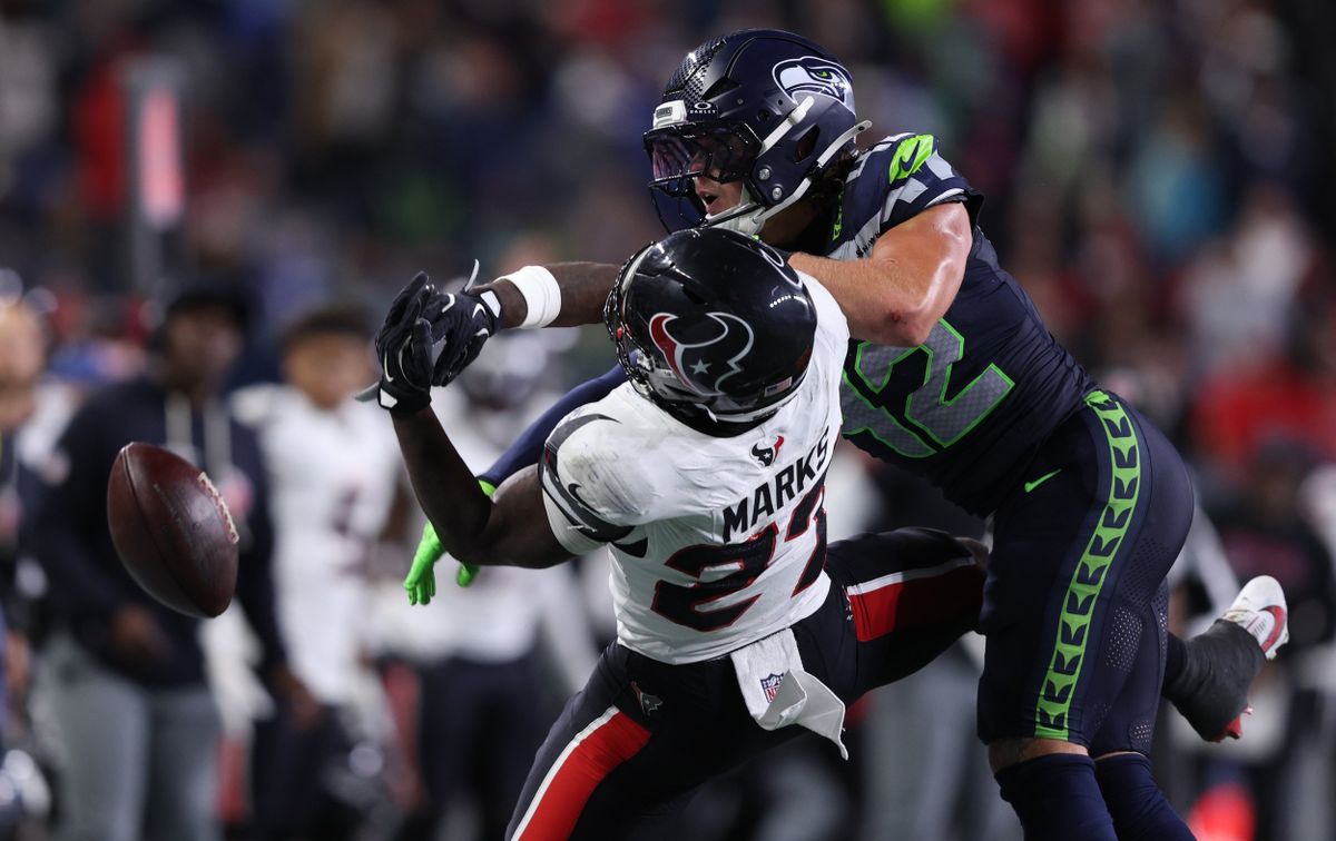 Report Card: Top Performers in Seahawks’ 27-19 MNF Win vs. Texans