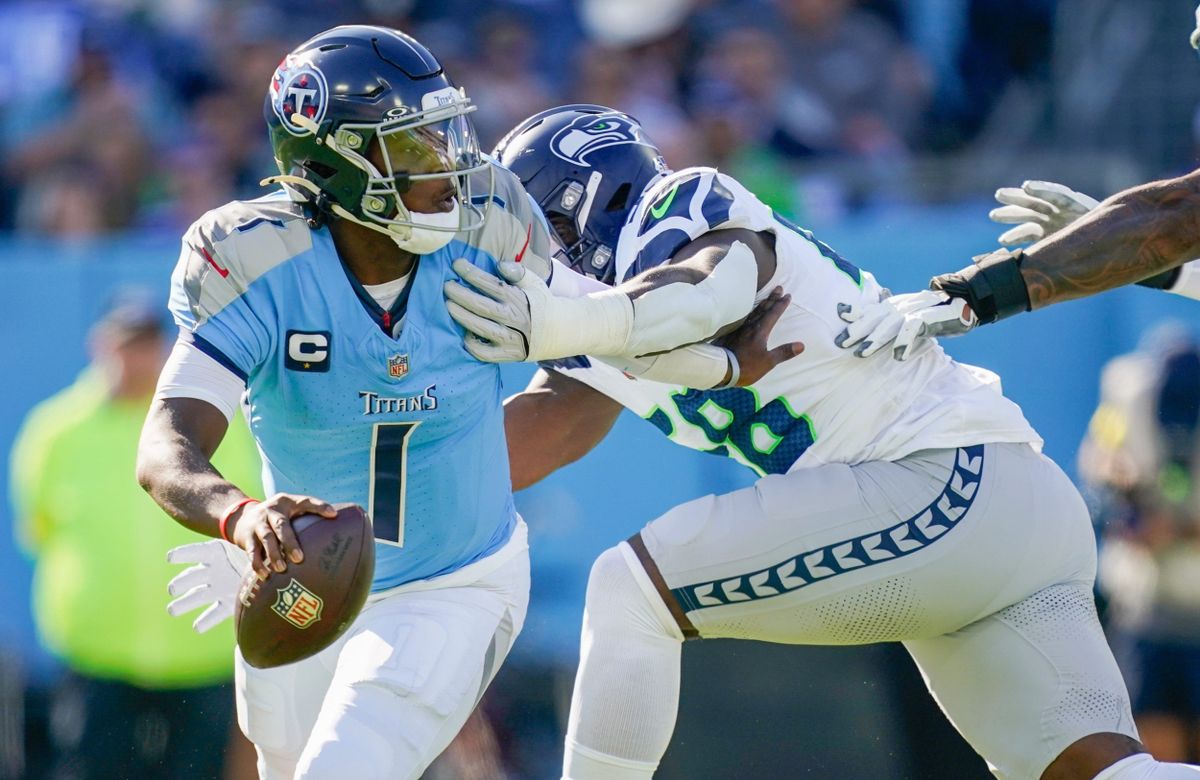 Derick Hall Thriving as One of Seahawks’ Biggest Macdonald-Era Risers
