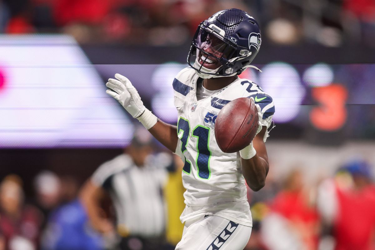 Report Card: Top Performers in Seahawks’ 37-9 Road Win vs. Falcons