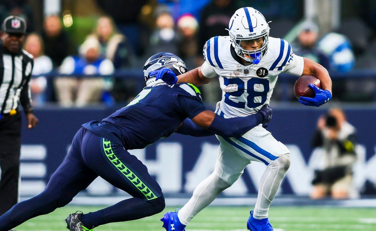 Report Card: Top Performers in Seahawks’ 18-16 Nail Biting Win vs. Colts