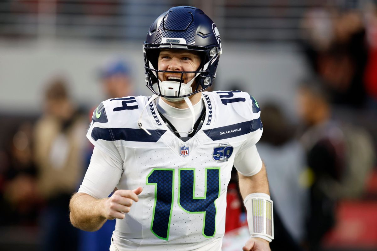 Seahawks QB Sam Darnold ‘Ready to Go’ Despite Questionable Designation for Divisional Round vs. 49ers