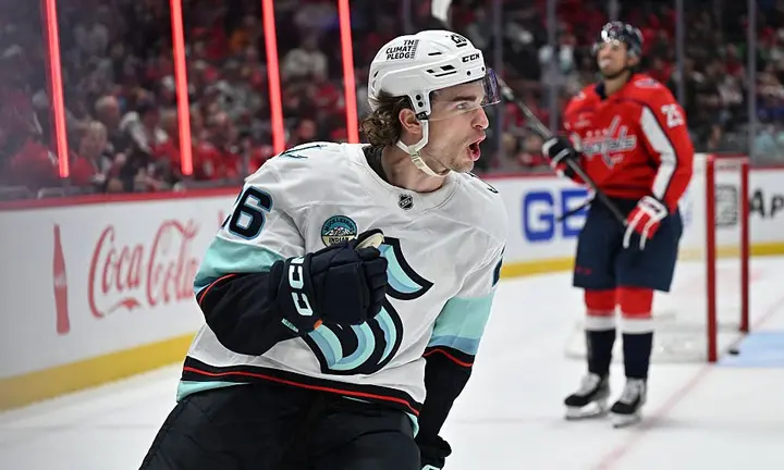 PODCAST: Kraken Explode, Start Road Trip Red Hot With Two Victories