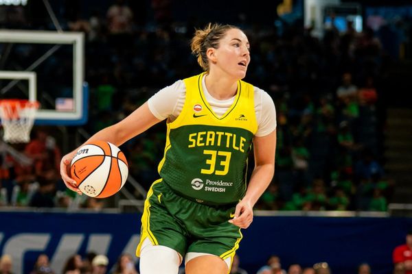 Storm’s Katie Lou Samuelson Out Final 4 Games After Knee Surgery
