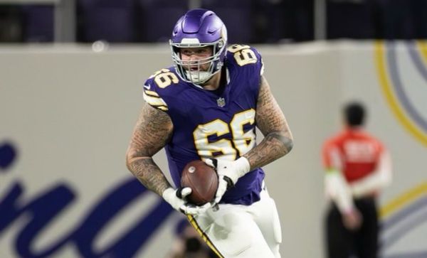 Free Agent OL Dalton Risner Set to Visit Seahawks