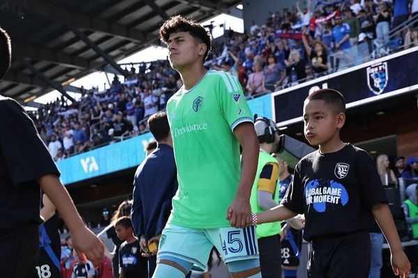 Sounders Sign Peter Kingston to First-Team Deal
