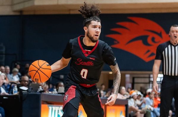Redhawks Close Out Roadrunners, Earn 71-68 Road Win to Wrap Up Non-Conference Play