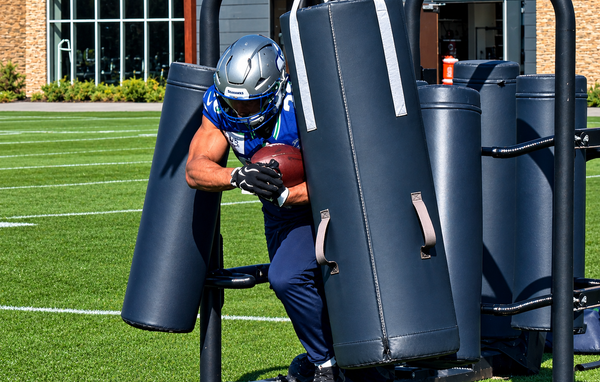 Seahawks Rule Zach Charbonnet, Drake Thomas Out vs. Broncos on Thursday Night Football