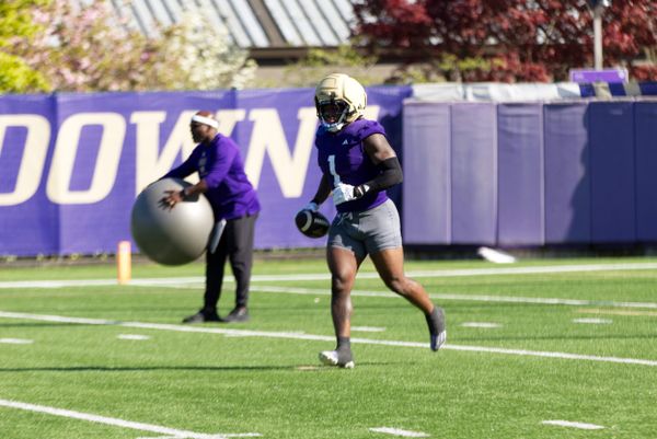 Dawgs After Dark: What to Watch During Huskies’ Spring Game