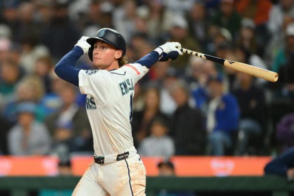 Clutch Hits Overcome Absent Slug, Ample Strikeouts; Mariners Log Second Straight Win