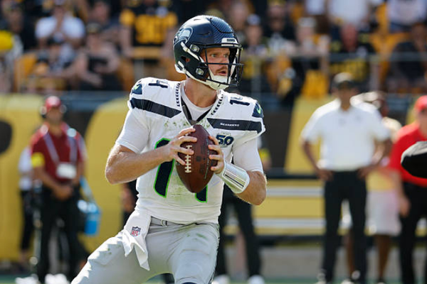 5 Key Moments That Led to Seahawks' Convincing Win over Steelers