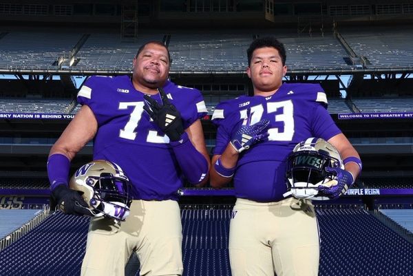 Huskies Receive Commitments from Pair of Coveted Offensive Linemen