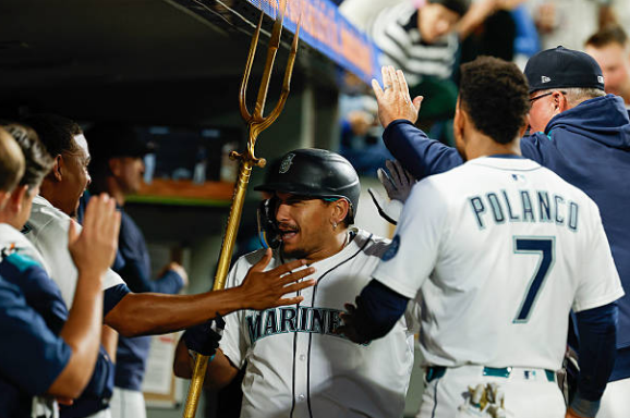 One Step Closer: Mariners Take 5-3 Win Over Cardinals, Look to Sweep on Wednesday