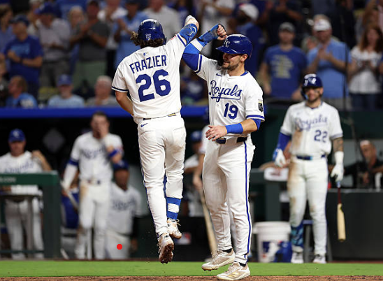 Rare Bullpen Blowup Sinks Mariners’ Winning Streak in 7-5 Loss to Royals