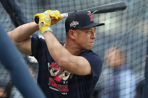Rob Refsnyder Adds Right-Handed Hitting Depth to Mariners Lineup